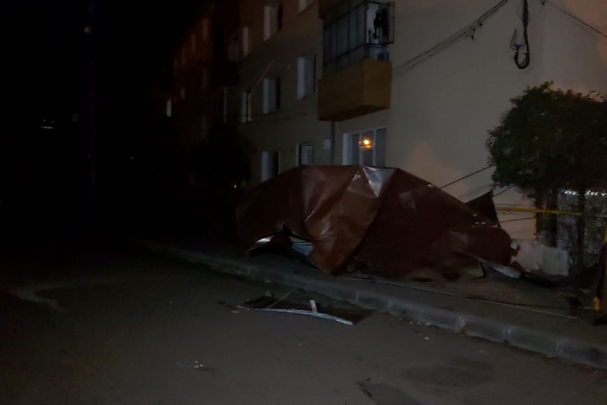 Foto/Video-Bilanțul dezastrului provocat de vijelie la Câmpulung