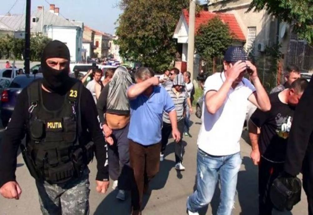 Proxenet condamnat, dus la închisoare!