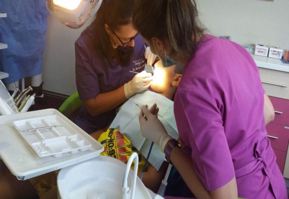 Cabinetele stomatologice care asigură urgențele în Argeș
