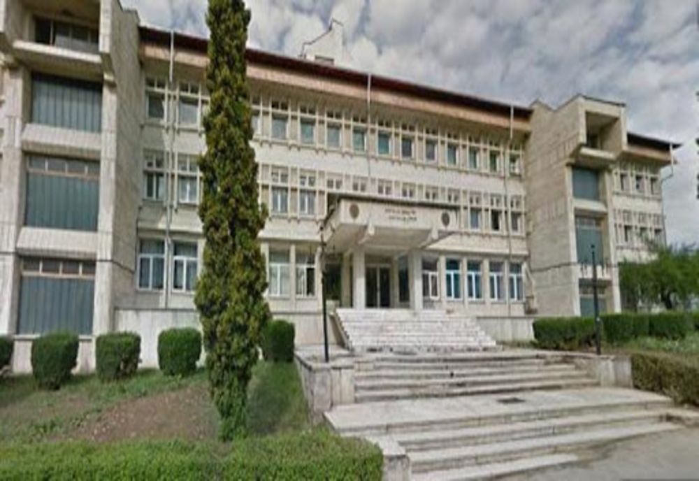 Al patrulea manager schimbat în Argeș, în vreme de COVID!