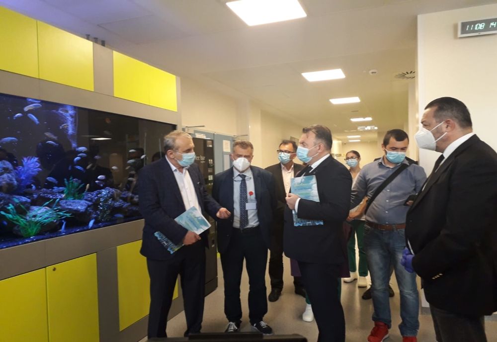 Ministrul Nelu Tătaru în vizită la Spitalul Mioveni!
