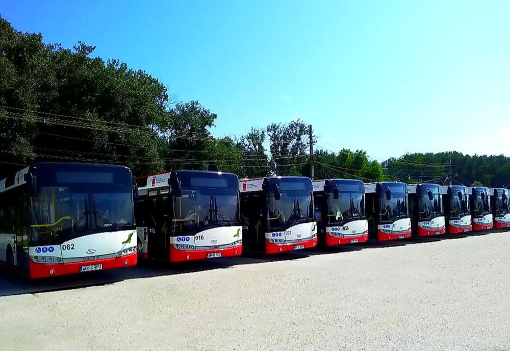 Noi reguli pentru călători în autobuzele din Argeș 