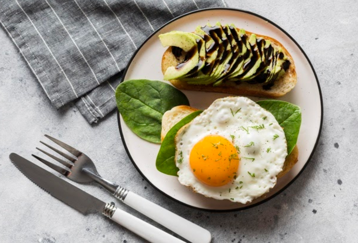 Idei gustoase pentru un mic dejun rapid și energizant (P)