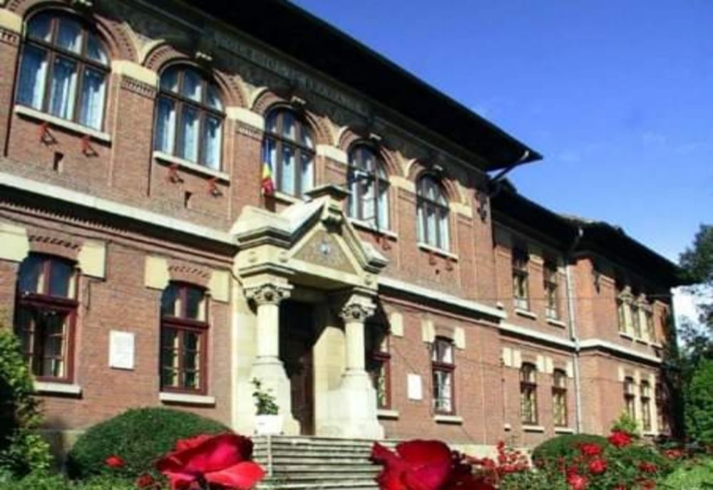 Colegiul Național "Ion C. Brătianu" din Pitești, închis