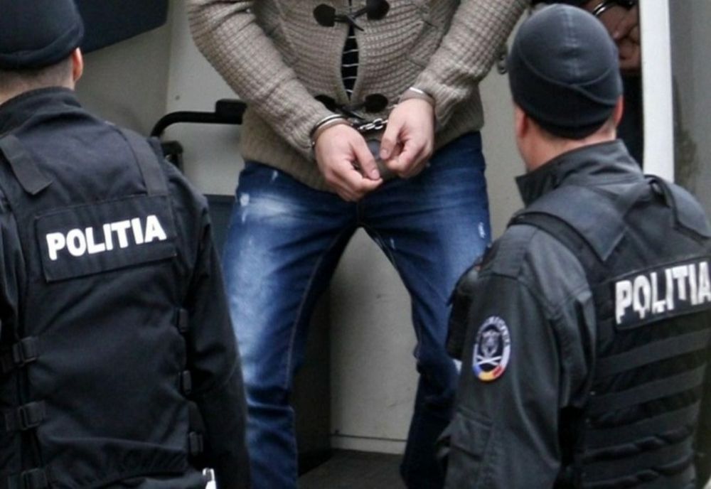 Tentativă de omor în Argeş. Un bărbat a fost reţinut