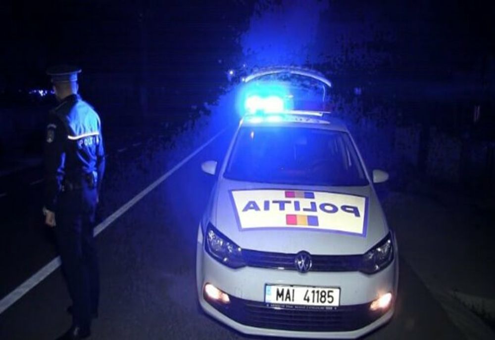 Reținut pentru săvârșirea infracțiunii de lipsire de libertate în mod ilegal