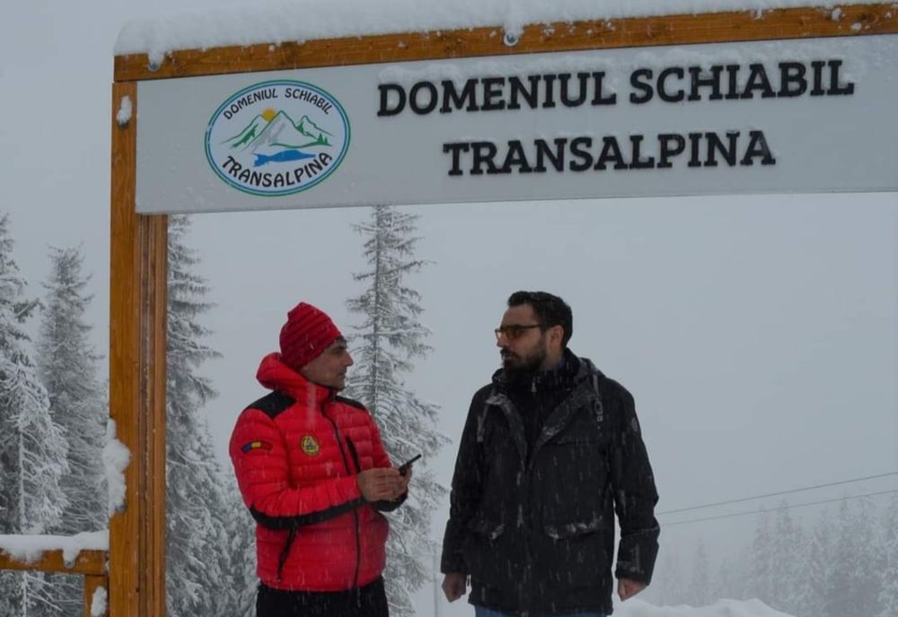 Sebastian Fârtat: În câteva zile ar putea fi deschis sezonul de schi la Obârșia Lotrului. Noi servicii și căi de acces