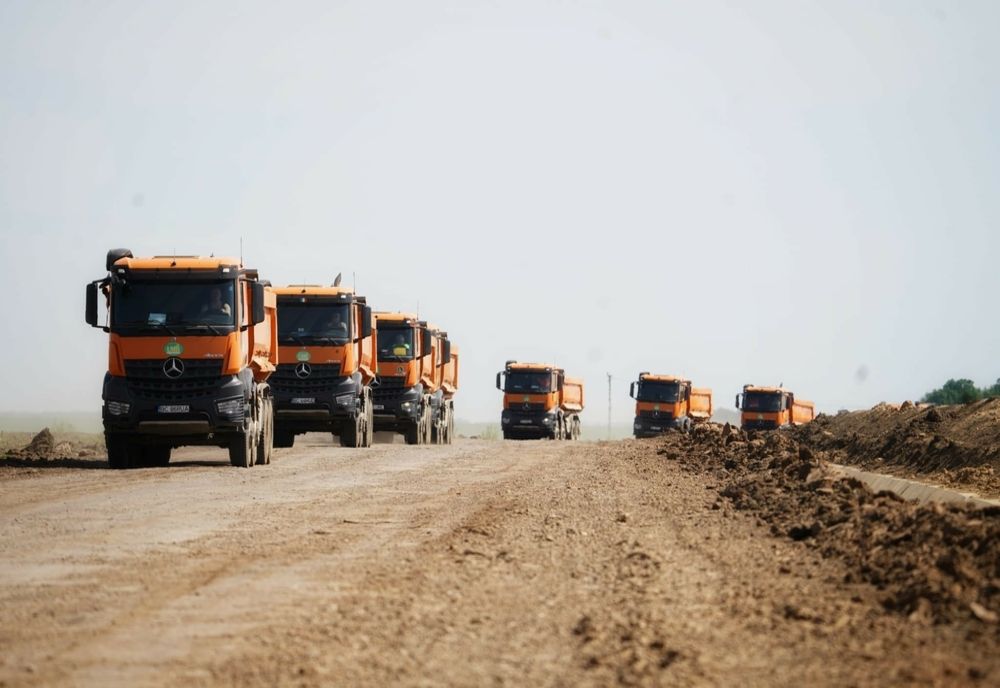 Mobilizare impresionantă şi pe Tronsonul 3 al Drumului Expres Craiova-Piteşti