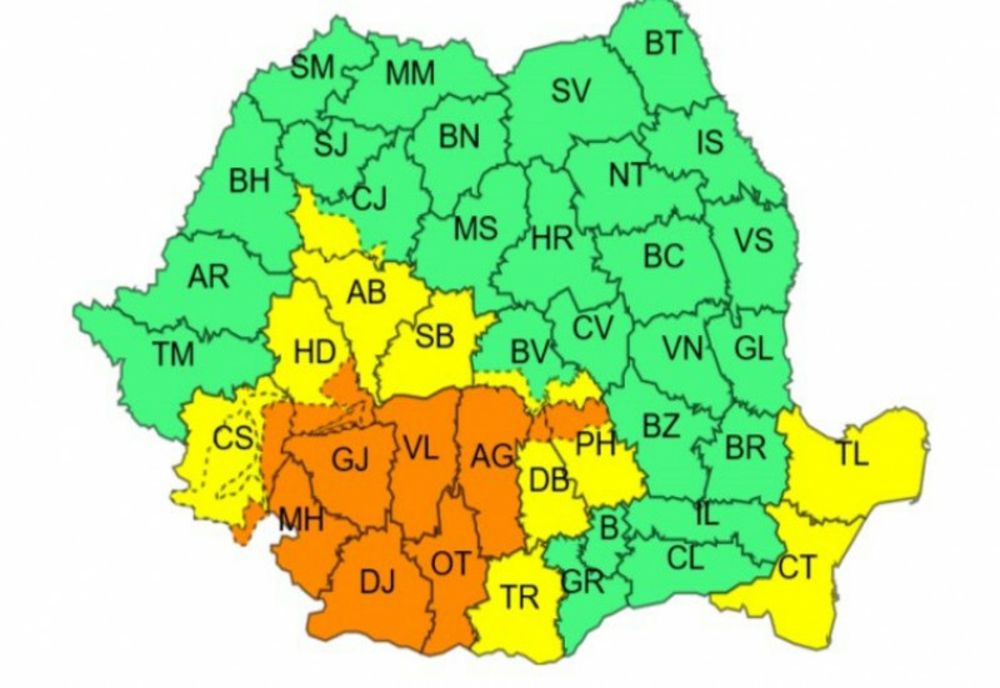 Avertizare de furtună, ploi torențiale și grindină. Cod galben și portocaliu, inclusiv în vestul țării