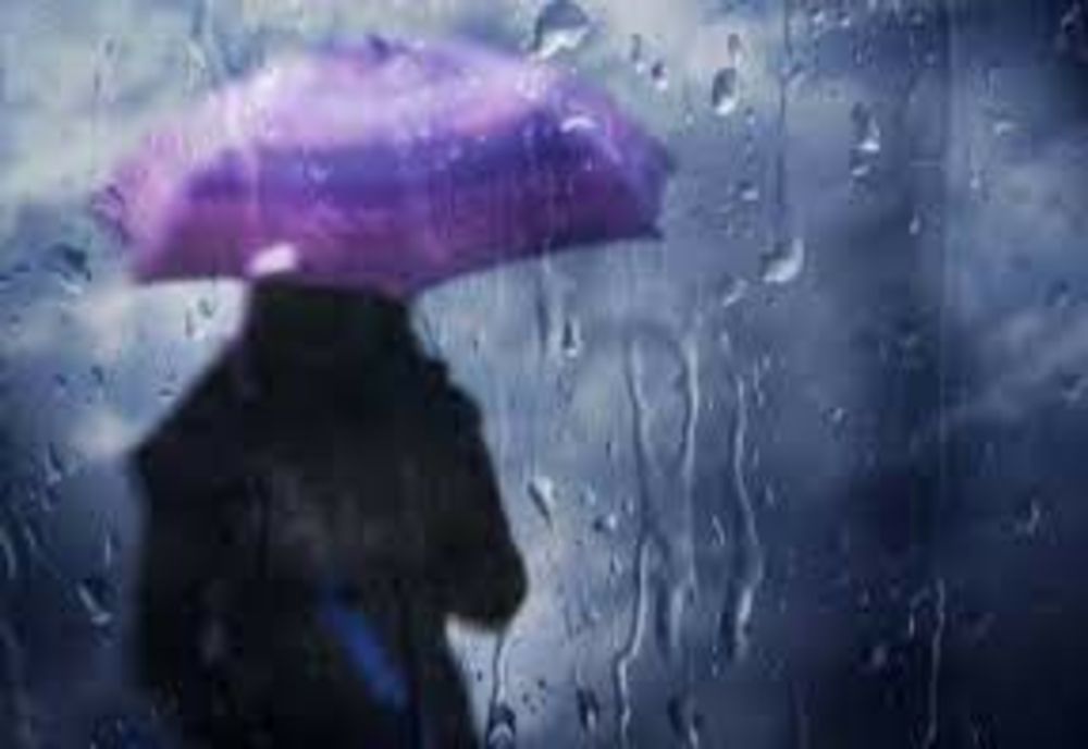 VREMEA 4 OCTOMBRIE. FRIG, PLOI ȘI NINSORI LA MUNTE