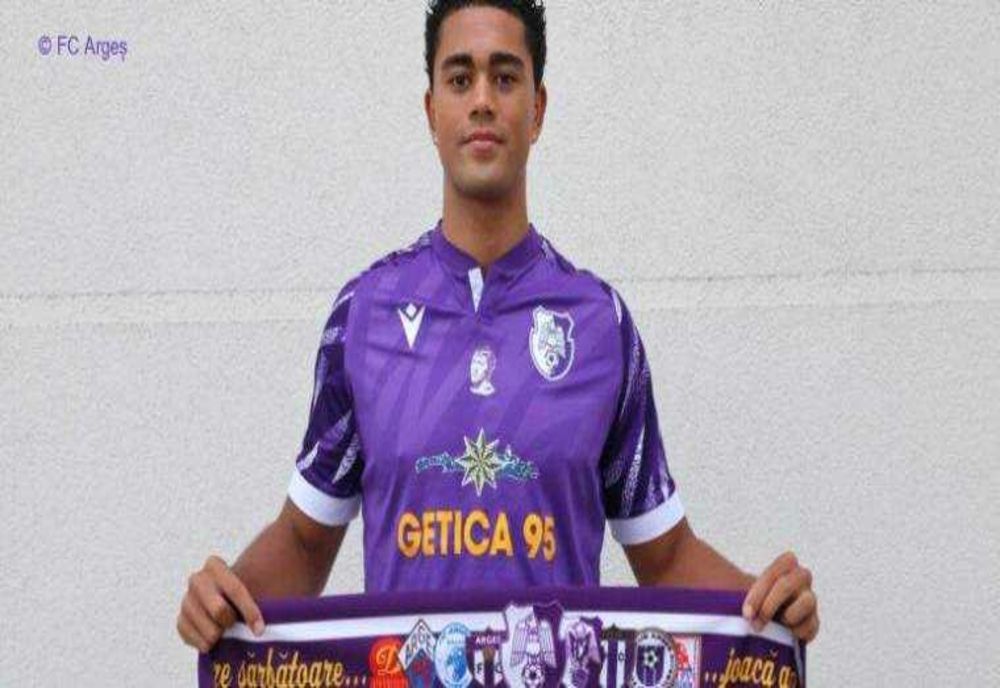 ERIK EMANUEL LONGE GRØNNER: TÂNĂRUL ATACANT NORVEGIAN PE DRUMUL SUCCESULUI