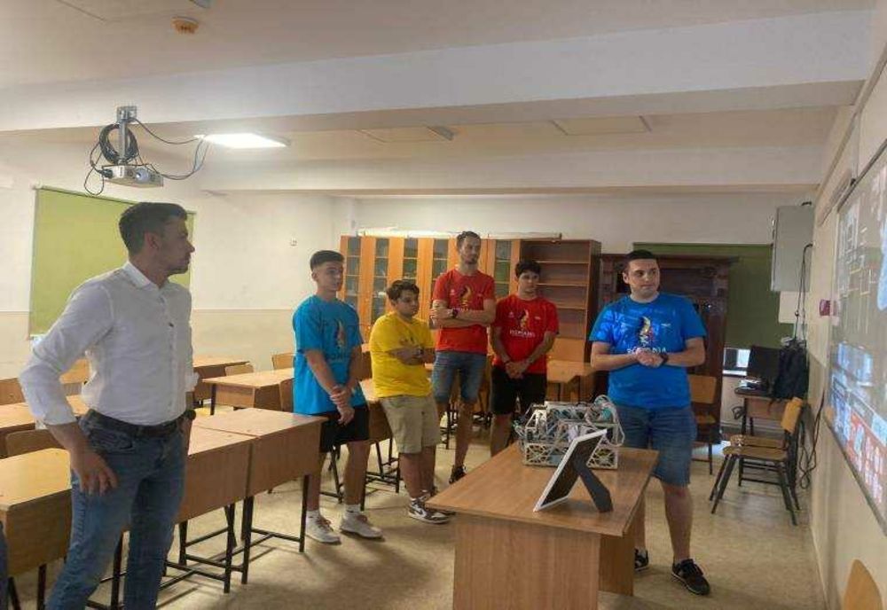 TEHNOLOGIA VIITORULUI ÎN CONSTRUCȚII: ELEVII ROMÂNI VOR REPREZENTA ȚARA LA CAMPIONATUL MONDIAL DE ROBOTICĂ