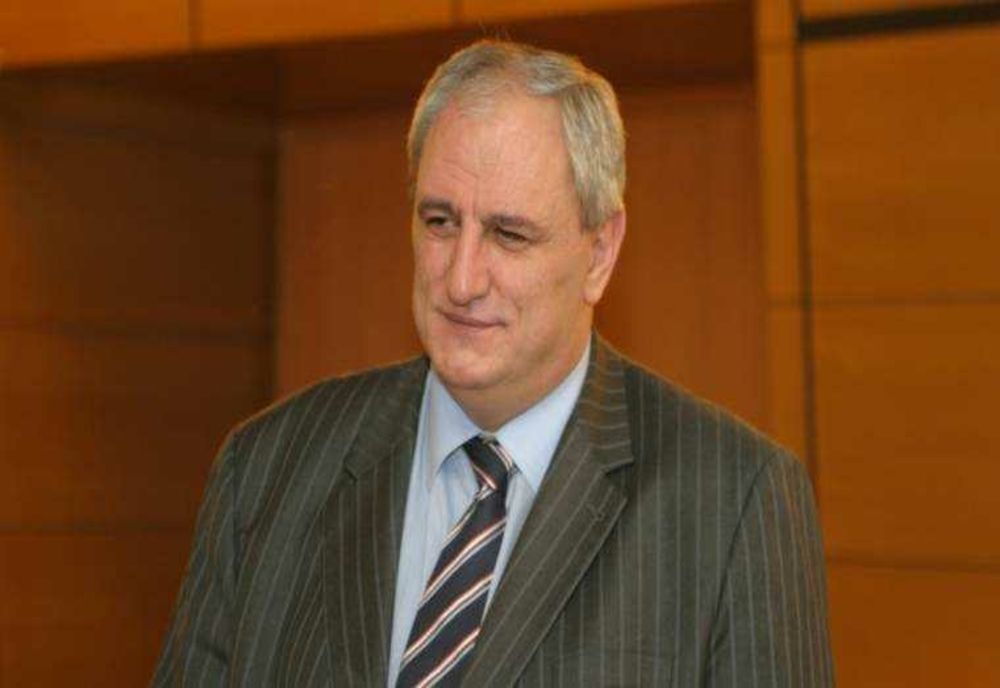 OVIDIU TENDER SCAPĂ DE CONDAMNARE ÎN DOSARUL RAFO-CAROM