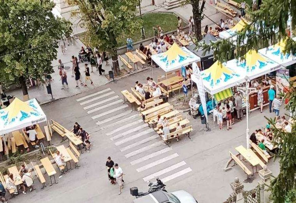 DERAPAJ ECONOMIC LA ZILELE MUNICIPIULUI CÂMPULUNG: PREȚURI EXORBITANTE ȘI NEMULȚUMIRI ÎN RÂNDUL PARTICIPANȚILOR