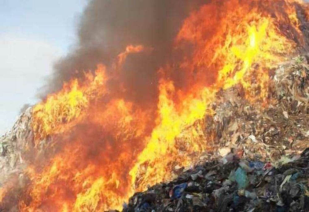 POMPIERII ARGEȘENI, SOLICITAȚI PENTRU INTERVENȚII LA PATRU INCENDII