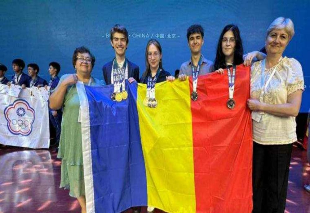 ELEVII ROMÂNI OBTIN PATRU MEDALII LA OLIMPIADA INTERNATIONALA DE STIINTELE PAMANTULUI