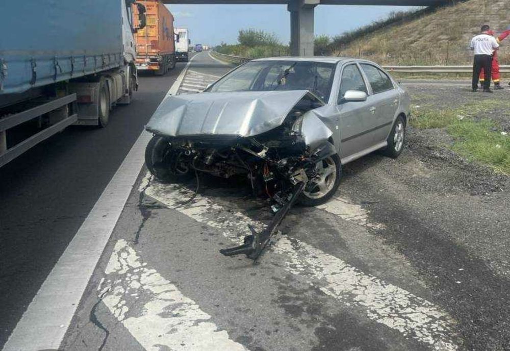 ACCIDENT RUTIER ÎN ARGEȘ: DOUĂ VEHICULE IMPLICATE PE AUTOSTRADĂ