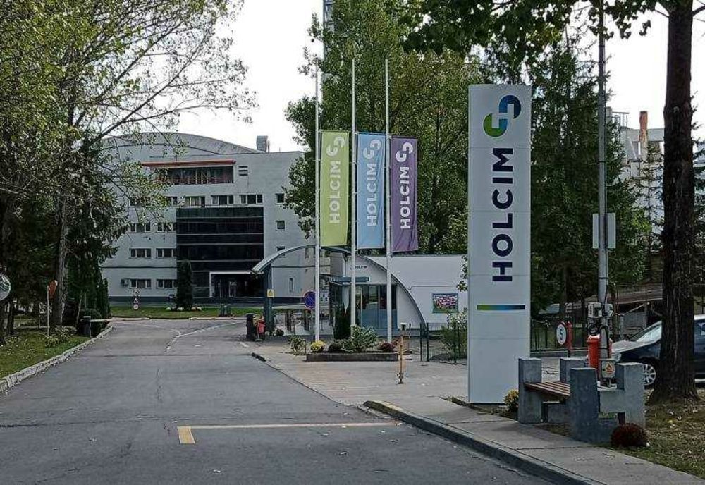 DESCOPERIȚI FABRICA DE CIMENT HOLCIM DE LA CÂMPULUNG