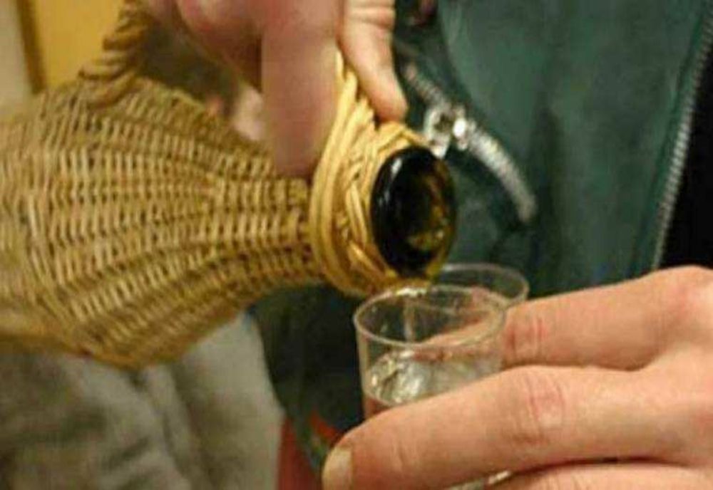 CEI MAI BUNI PRODUCĂTORI DE ȚUICĂ, DESIGNAȚI LA BOȚEȘTI