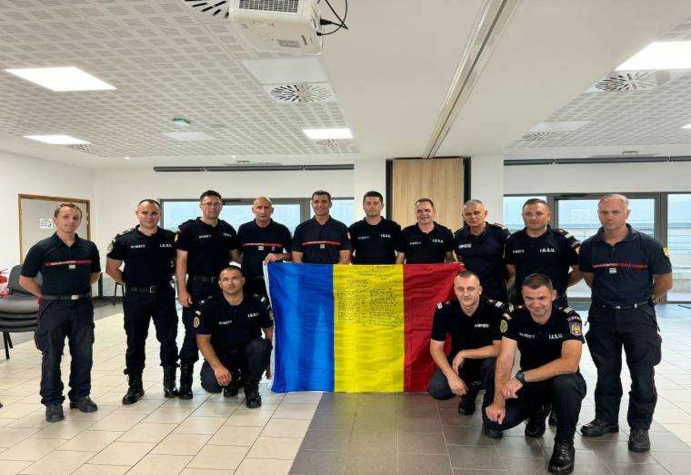 POMPIERII ROMÂNI CARE AU STINS INCENDIILE DIN SUDUL FRANȚEI SE ÎNTORC ACASĂ!