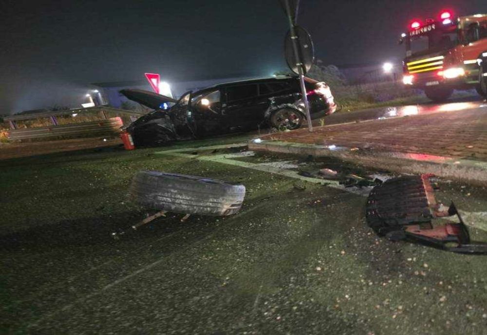 ACCIDENT ÎN ZONA COLIBAȘI DIN MIOVENI: TÂNĂR DE 19 ANI SALVAT DE PARAMEDICI