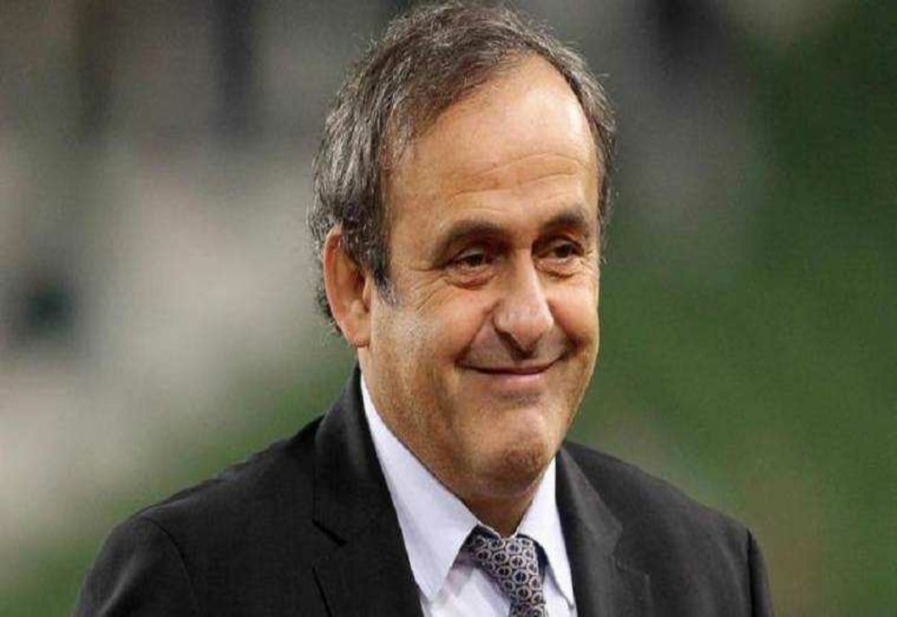 MICHEL PLATINI PROPUNE SCHIMBAREA INEDITĂ DIN FOTBAL: „SĂ SE JOACE ÎN 10 JUCĂTORI”