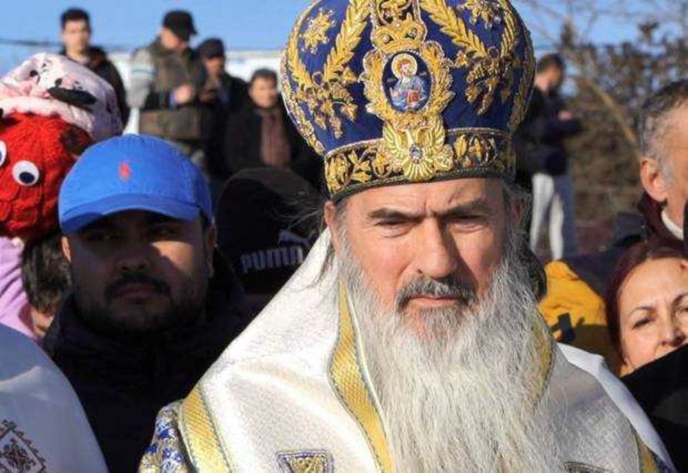 ARHIEPISCOPUL TOMISULUI CRITICĂ TATUAJUL: ”O SCHIMONOSIRE”