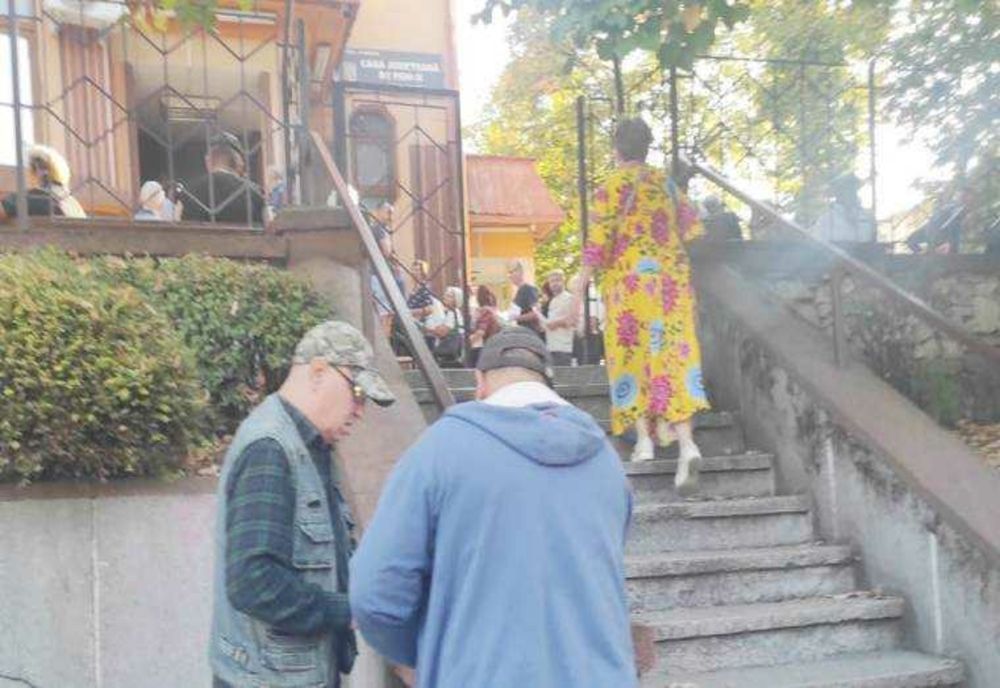 PENSIONARII DIN AGLOMERATIA DE LA CASA DE PENSII GĂSESC SOLUȚII NECONVENȚIONALE