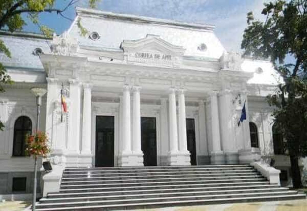 DECIZIE IMPORTANTĂ LA CURTEA DE APEL PITEȘTI: OFIȚER DE POLIȚIE ARESTAT PENTRU LUARE DE MITĂ