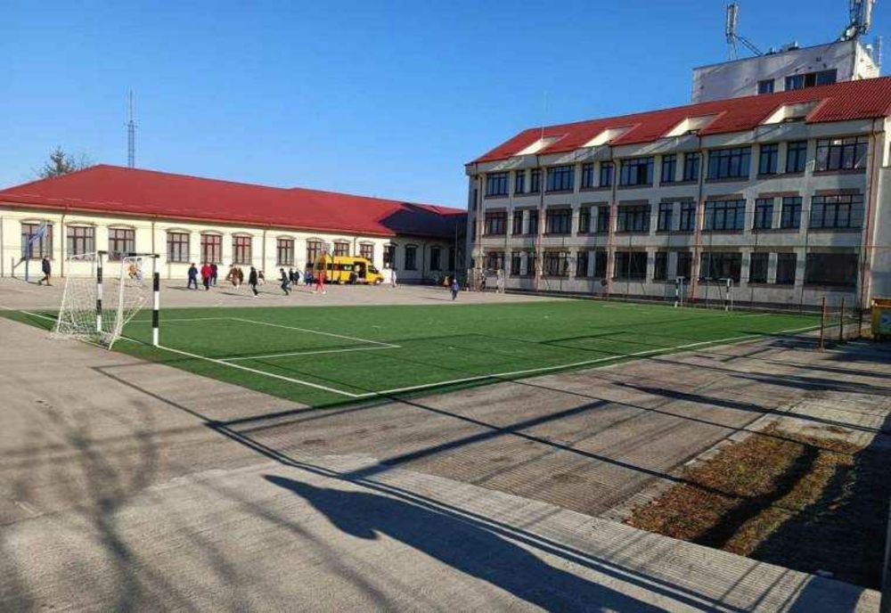 REÎNNOIREA INFRASTRUCTURII ȘCOLARE ÎN BASCOV: INVESTIȚII PENTRU EDUCAȚIA TINERILOR