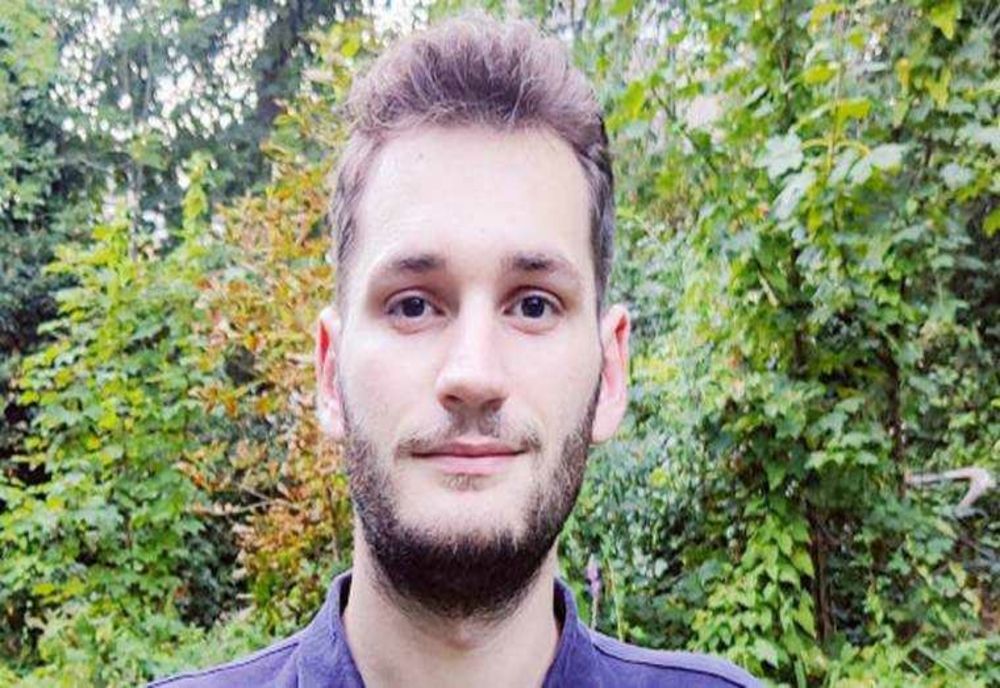 ARDELENEANUL EMIL CENȚIU STRÂNGE FONDURI PENTRU CEL MAI MARE FESTIVAL DE ȘTIINȚE DIN ROMÂNIA