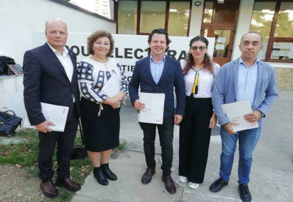 FORȚA DREPTEI ȘI PARTIDUL S.O.S. ROMÂNIA DEPUN LISTELE DE CANDIDAȚI PENTRU ALEGERILE PARLAMENTARE LA BEJ ARGEȘ