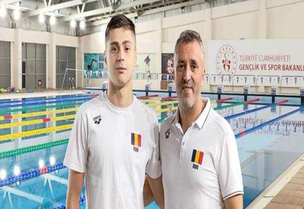 Înotătorul Theodor Proca și Antrenorul Viorel Ciobanu în Cantonament la Bazinul Olimpic Palandöken din Turcia