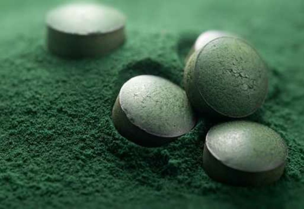 DEZVĂLUIRI: SECRETELE SPIRULINEI, SUPER-ALIMENTUL CARE TE POATE REVIGORA