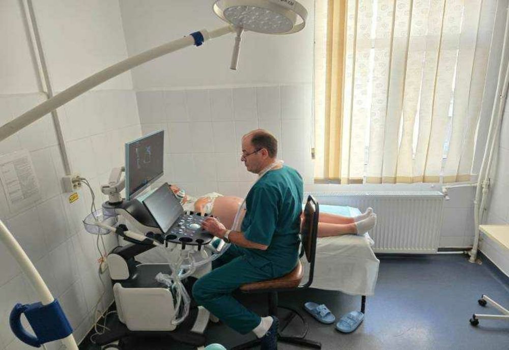 CONSILIUL JUDEȚEAN ARGEȘ INVESTEȘTE ÎNTR-UN ECOGRAF 3D PENTRU SECȚIA OBSTETRICĂ-GINECOLOGIE