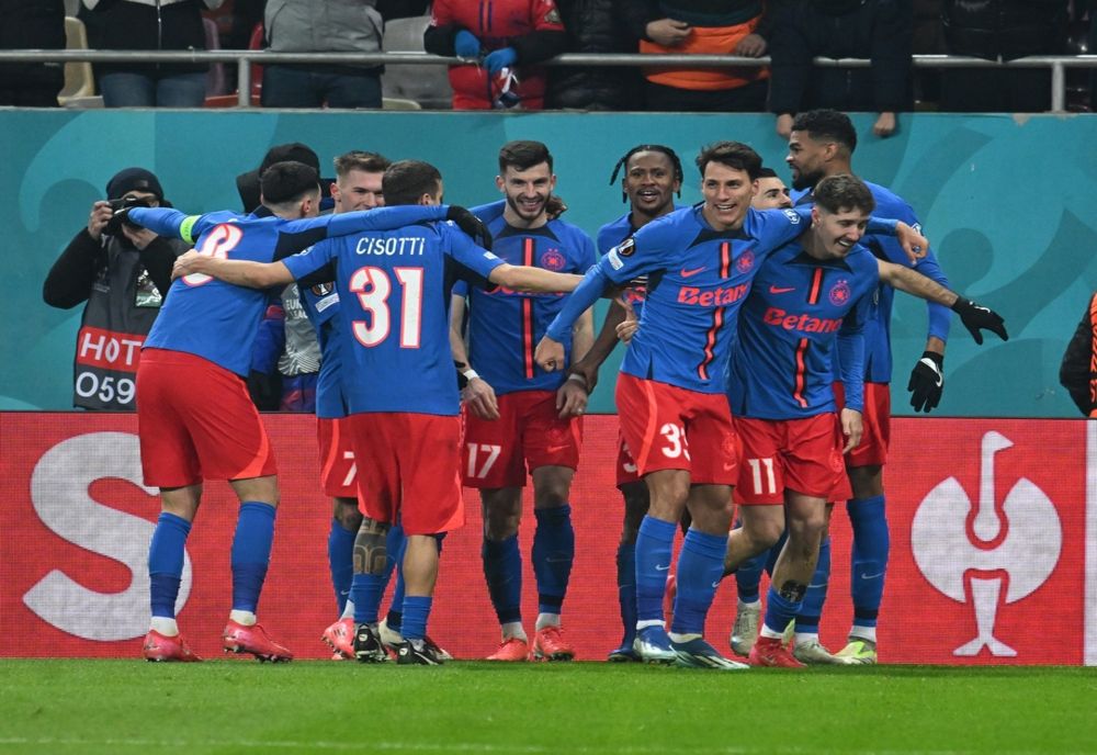 Un fotbalist titular la FCSB ar putea ajunge în alt campionat 