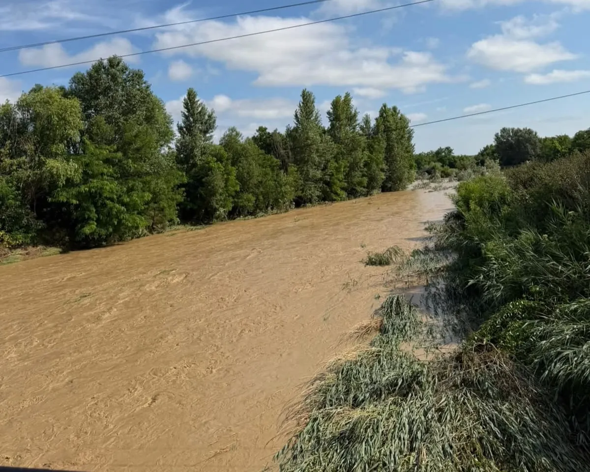 Avertizare de inundații în șapte județe. A fost emis Cod galben pe mai multe râuri, până joi