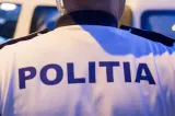 Colet suspect găsit lângă un bloc din județul Argeș. Locatarii au fost evacuați, iar traficul pe DN 73 a fost deviat