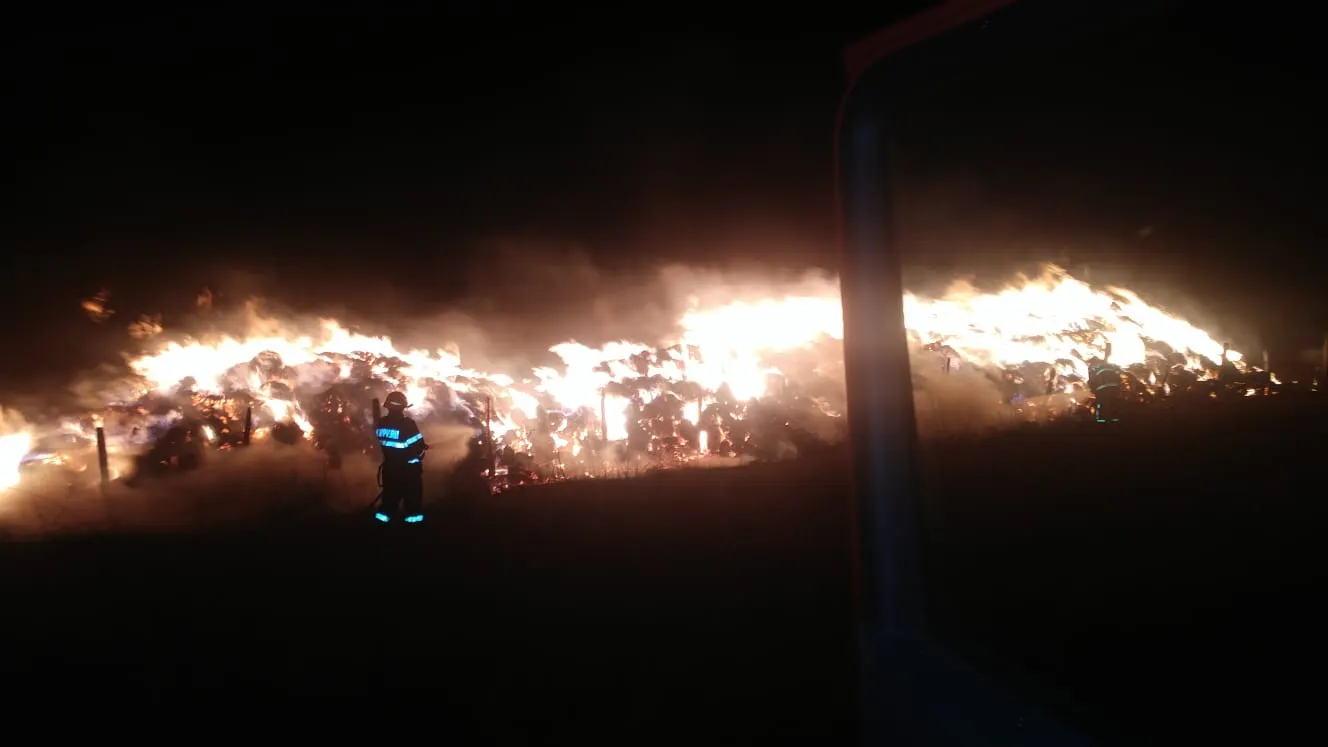 Incendiu devastator -focul a fost stins in cinci ore