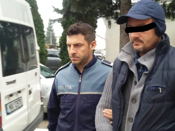 A furat o Dacia ca sa mearga acasa