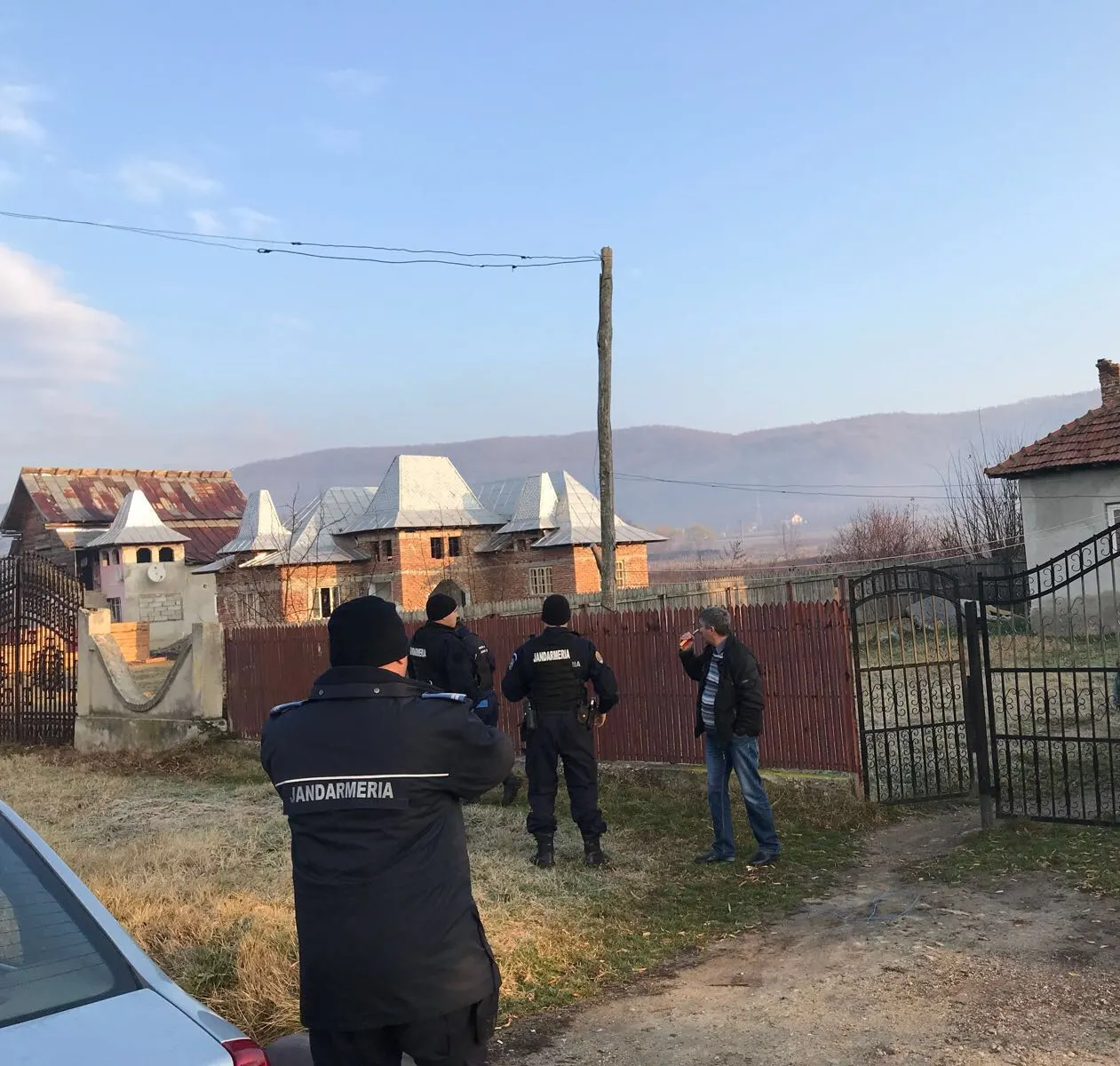 hotii de curent