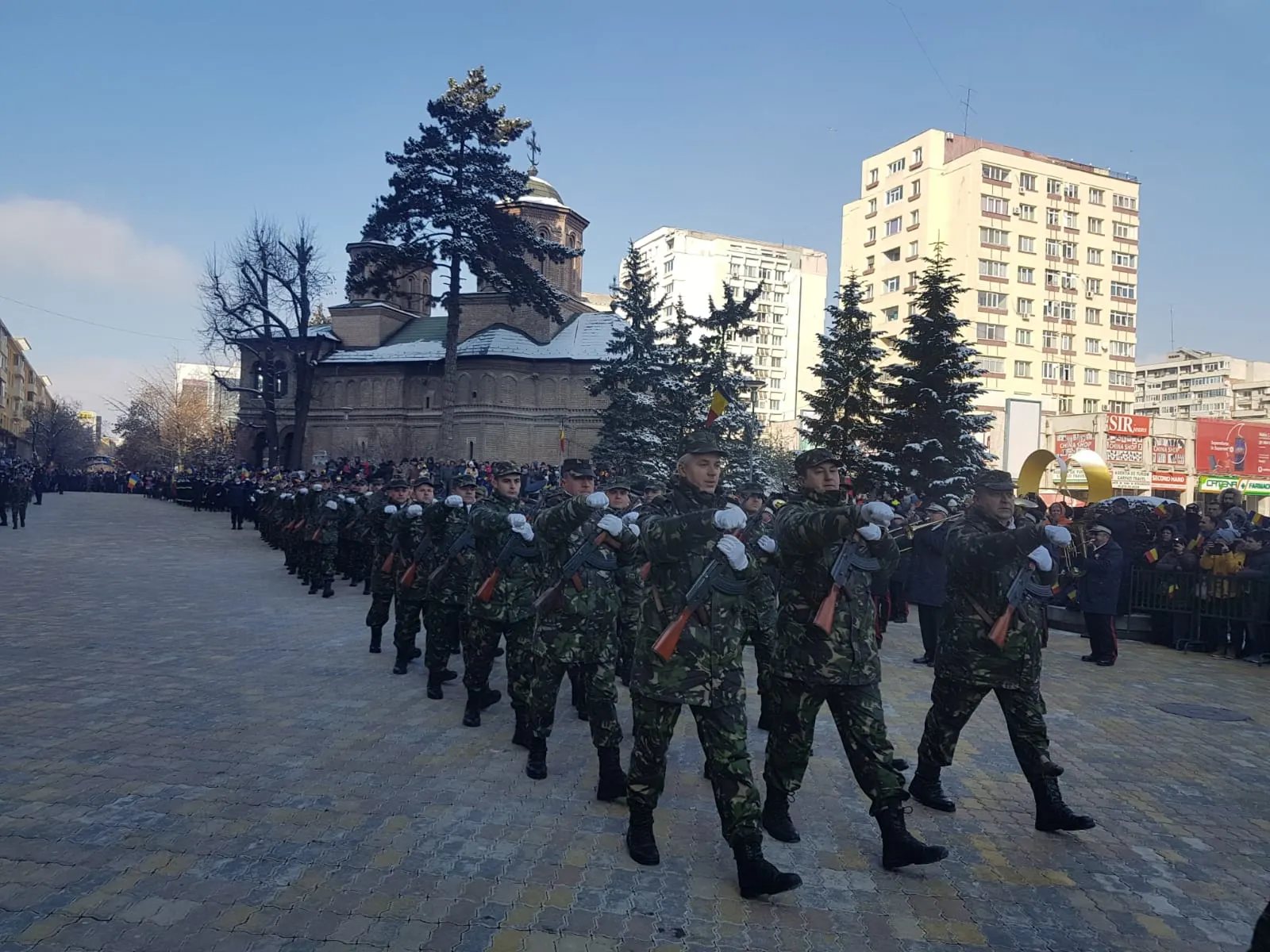 parada militara pitesti