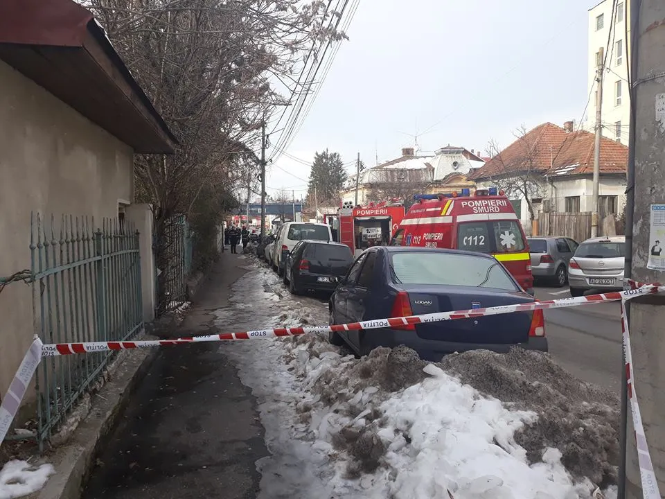 valiza suspecta langa sediul IPJ arges