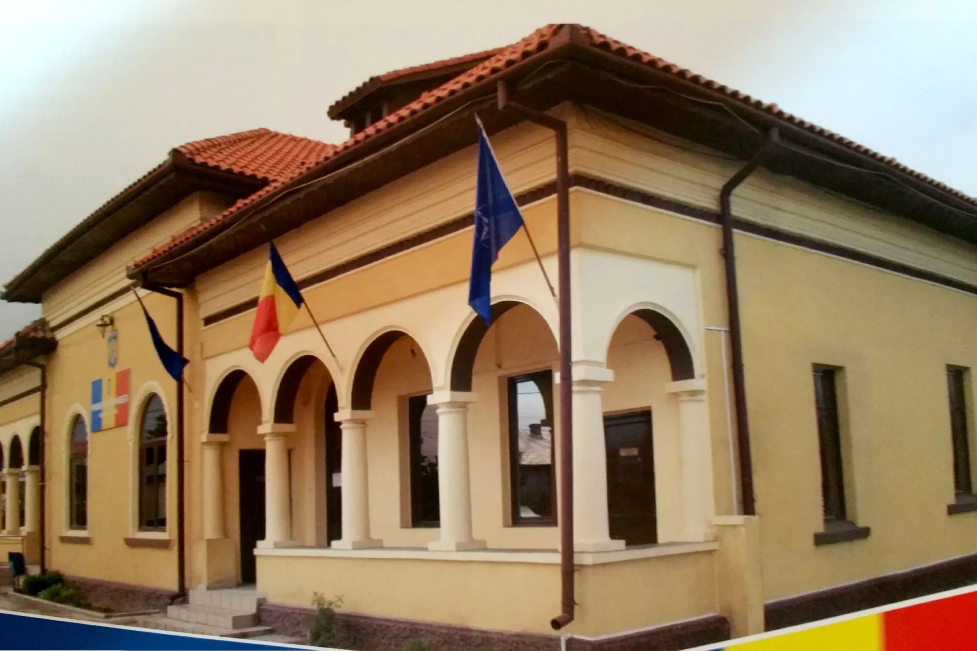 Primaria Stefanesti angajeaza