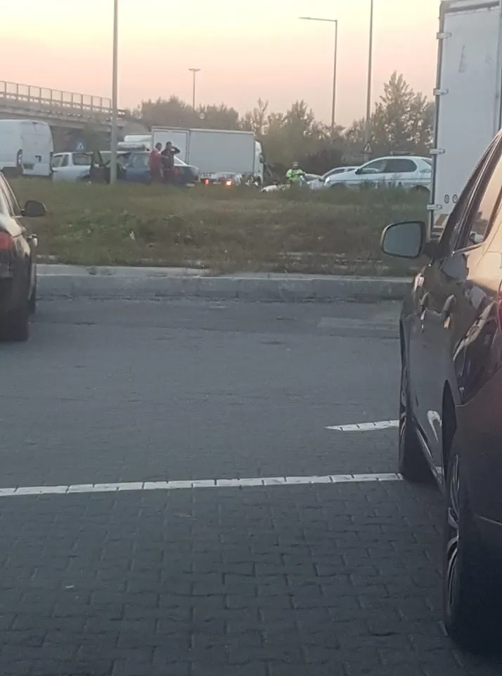 pieton lovit Podul Viilor