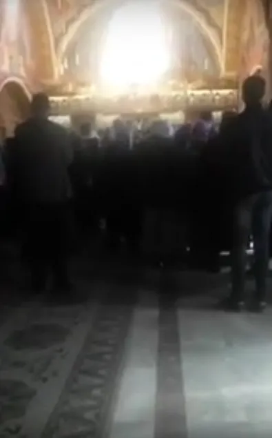 preot din Cotmeana - înjurături