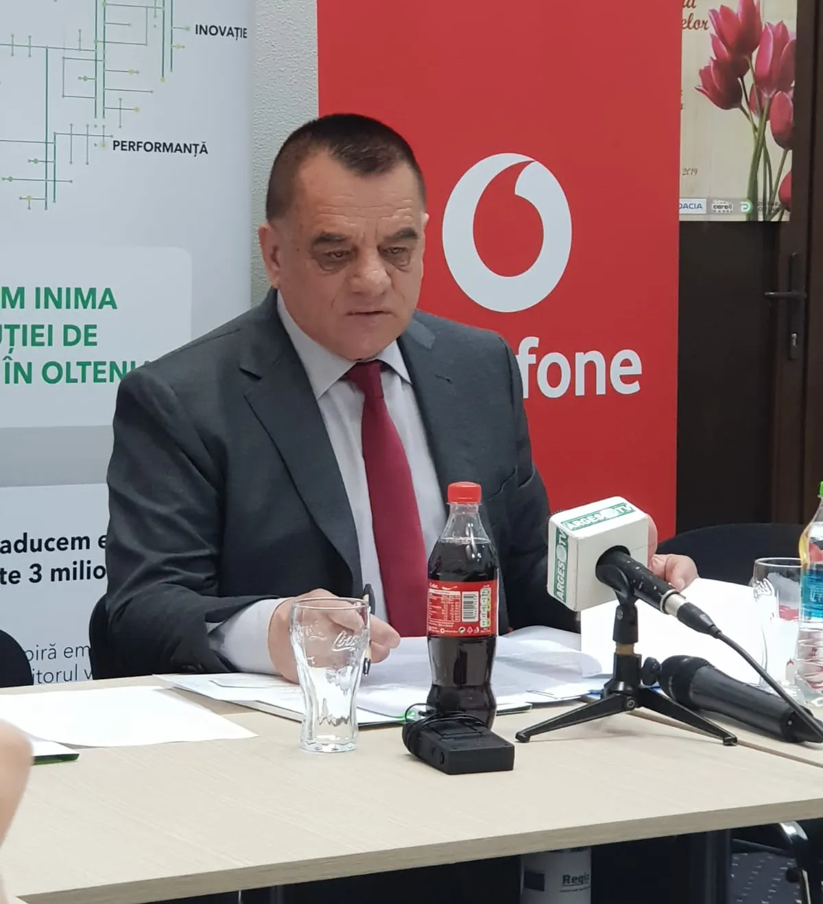 Primarul Cornel Ionică