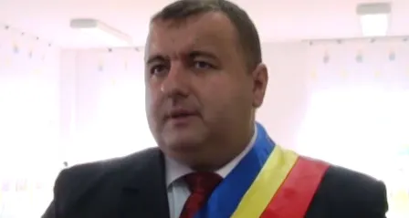 Ion Sandu primar Davidesti