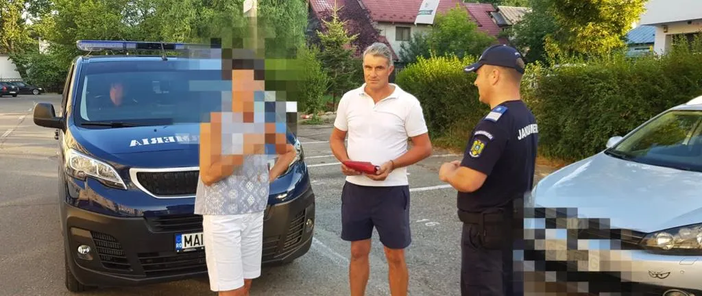 portofel restituit de un jandarm