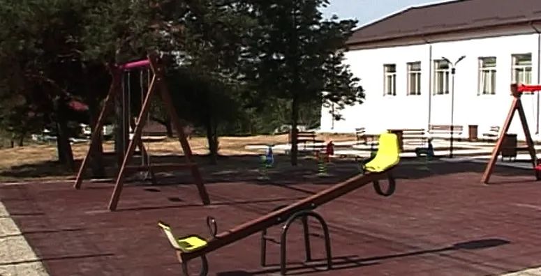 școală